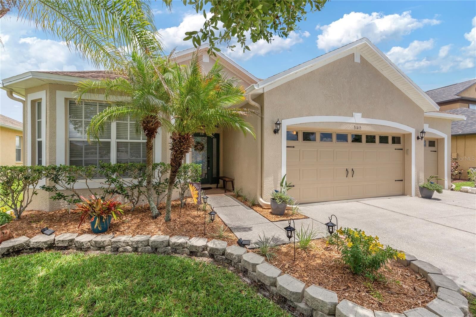 Property Photo:  31415 Bridgegate Drive  FL 33545 