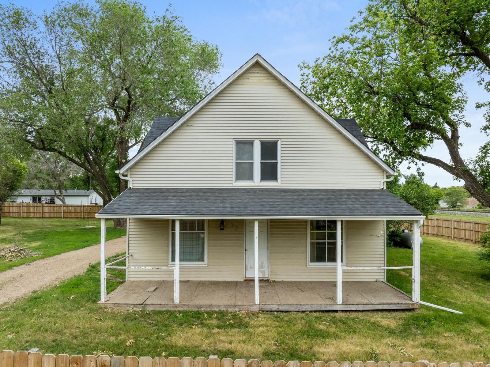 Property Photo: 37 2nd St NE ND 58781