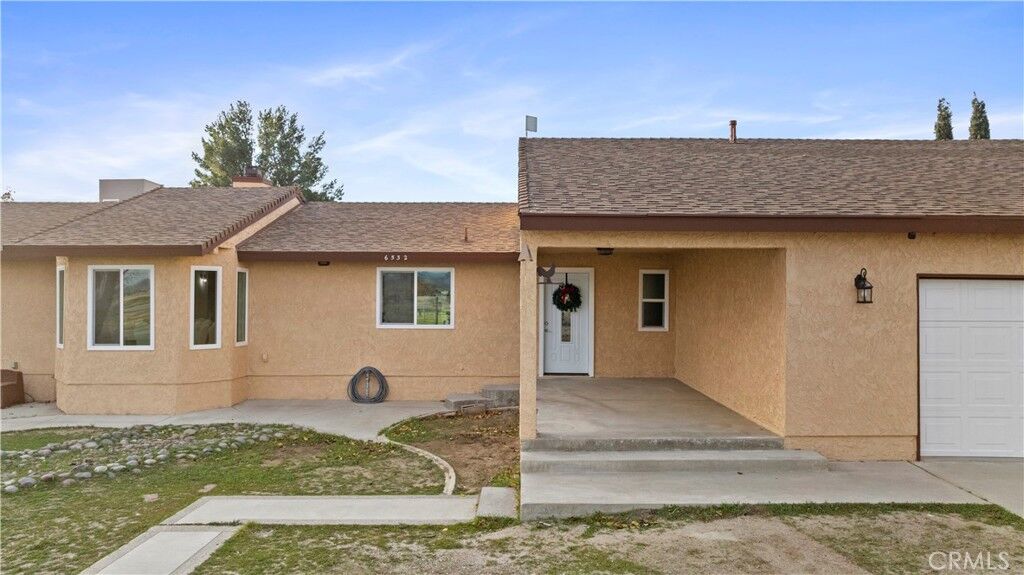 Property Photo: 6532 Birch Street CA 93560