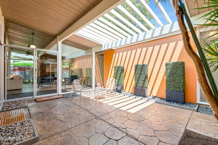 Property Photo: 1509 Campbell Avenue CA 91360