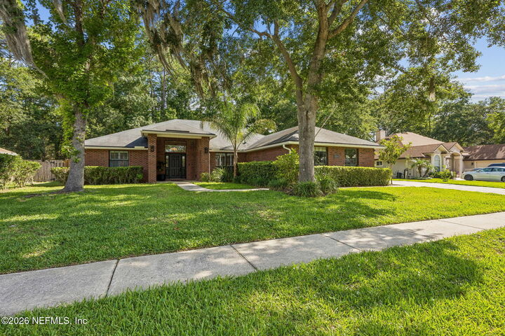 Property Photo:  12513 Gately Oaks Lane E  FL 32225 
