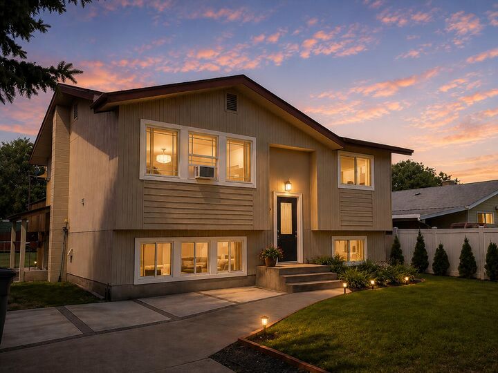 Property Photo: 850 Juniper St WA 99141