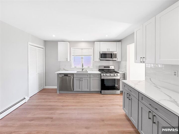 Property Photo:  174 Maple Street 3  NJ 07022 