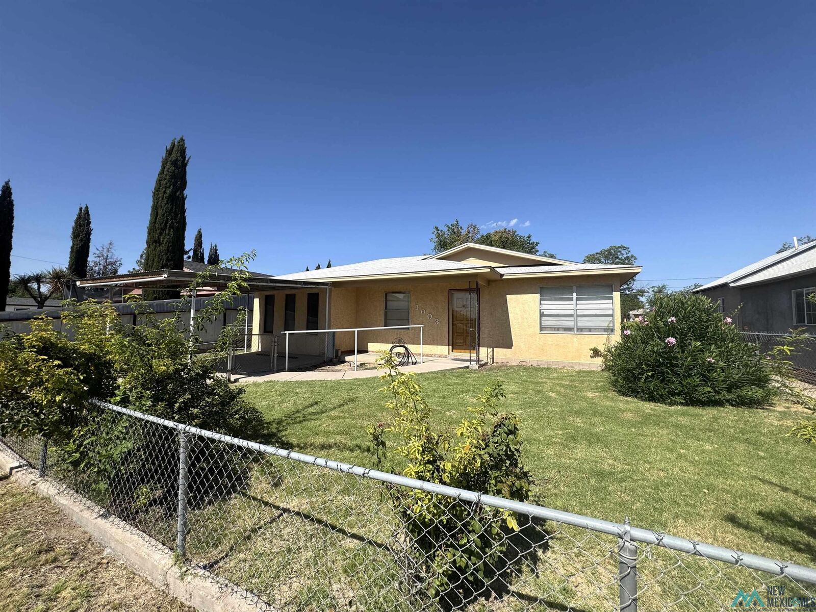 Property Photo:  1003 N 5th Street  NM 88210 