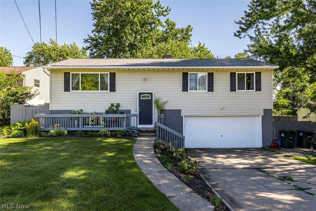 Property Photo:  4560 Center Road  OH 44212 