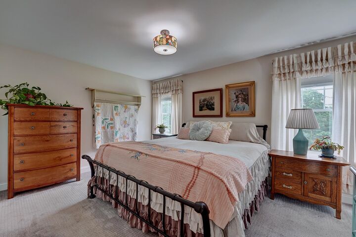 Property Photo:  165 Breezy Way  NH 03825 