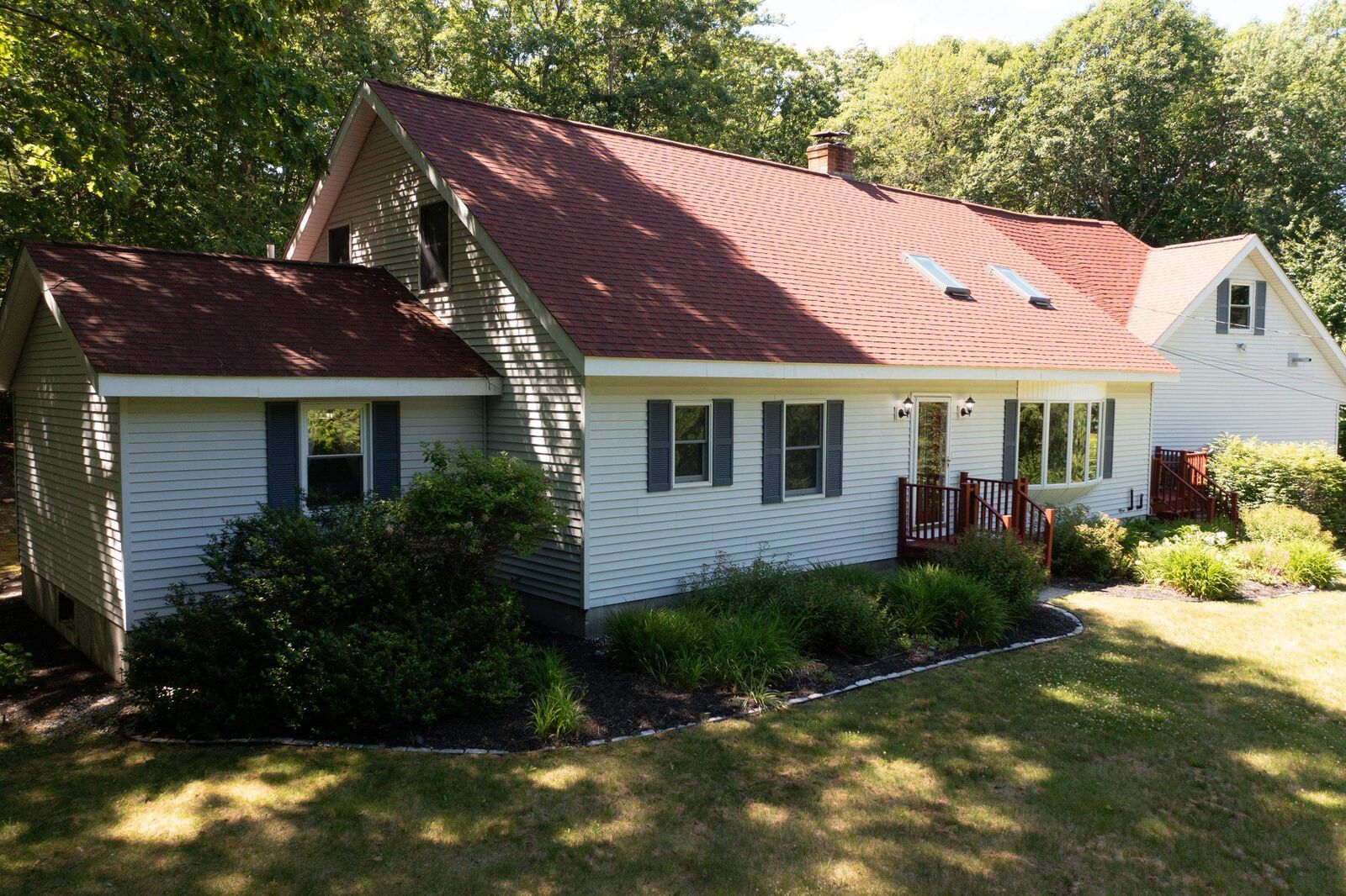 Property Photo: 363 Page Hill Road NH 03071