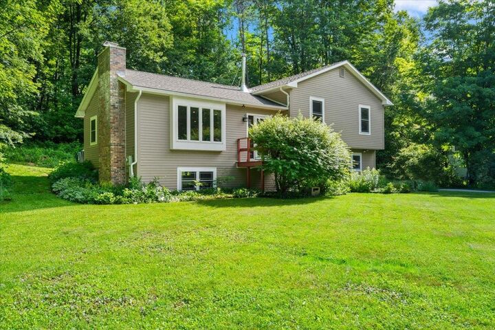 Property Photo: 80 Phoenix Circle VT 05477