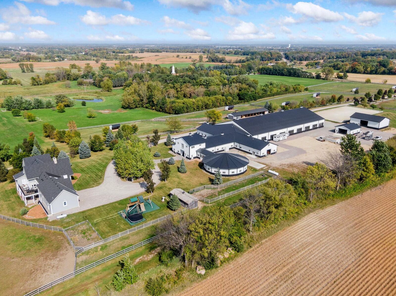 Property Photo: 9685 County Road 13 SE MN 55328