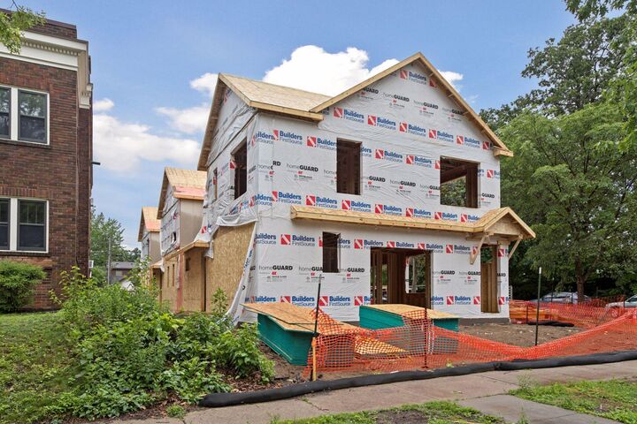 Property Photo:  90 Dunlap Street  MN 55105 