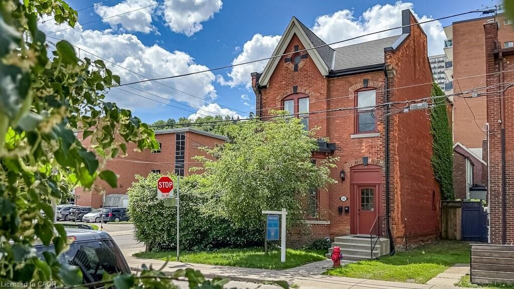 Property Photo:  146 Forest Avenue  ON L8N 1X5 