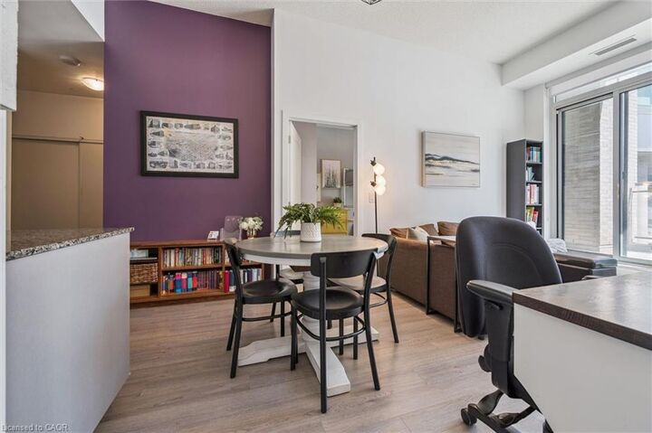Property Photo:  85 Duke Street W 103  ON N2H 0B7 