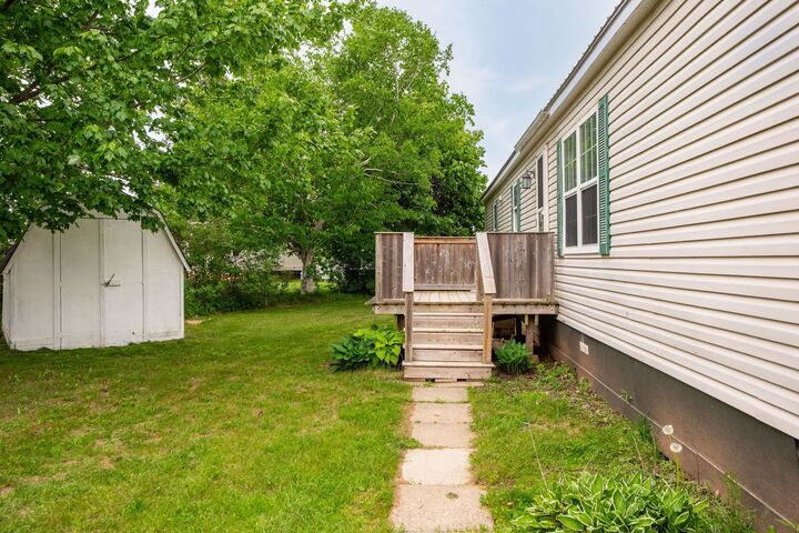 Property Photo:  10 Port Place  PE C1E 1M2 