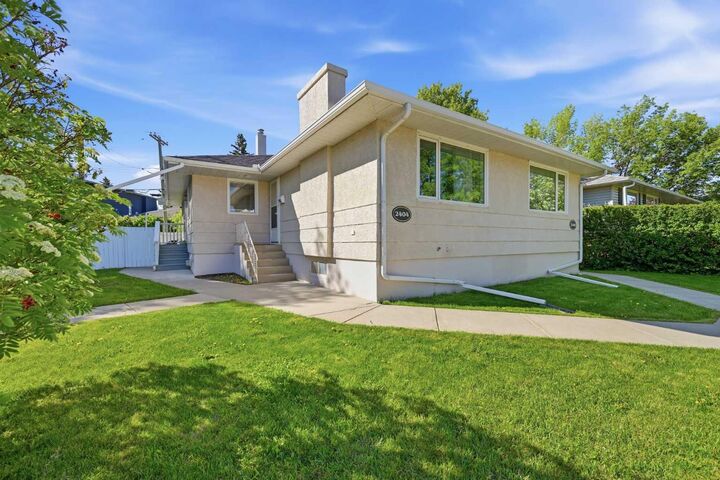 2404 &Amp 2406 Richmond Road SW — photo 1