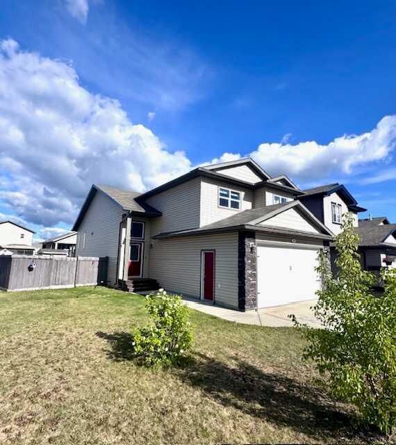 Property Photo: 7035 87 Street AB T8X 0C8