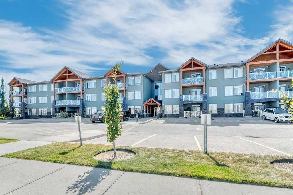 Property Photo:  1005B Westmount Drive 102  AB T1P 0C3 