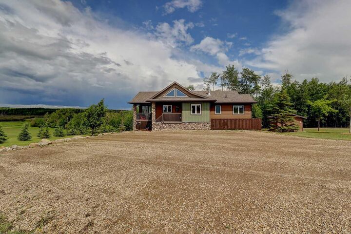 Property Photo: 70539 250 Range #5 AB T8V 1G2