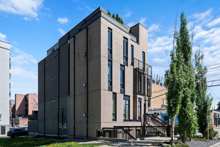 Property Photo: 1508 6 Street SW AB T2R 0Z8