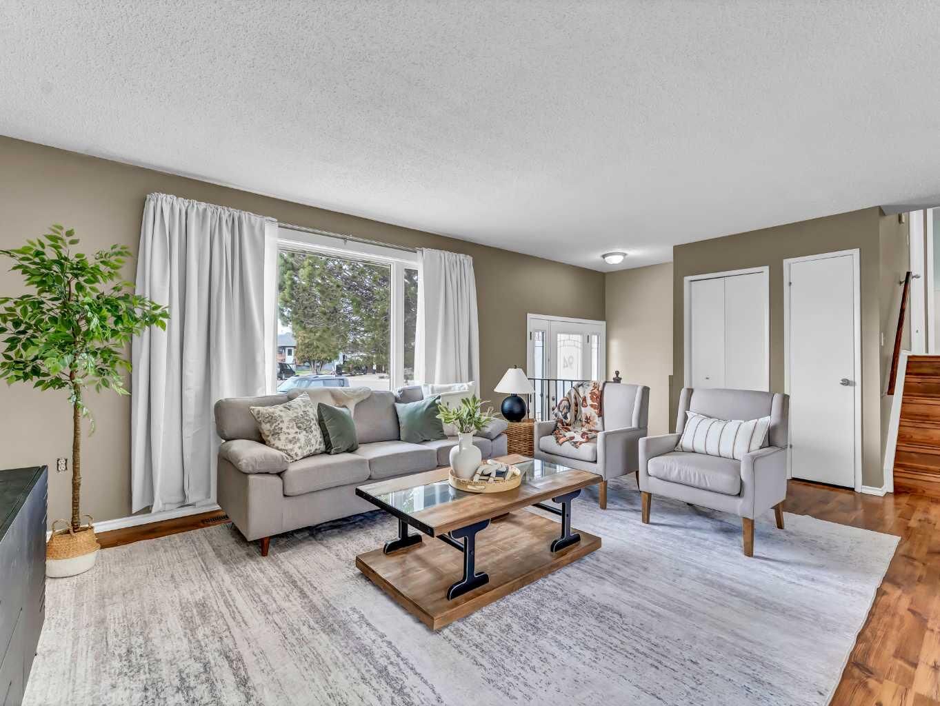 Property Photo:  94 Milne Place SE  AB T1A 7P3 