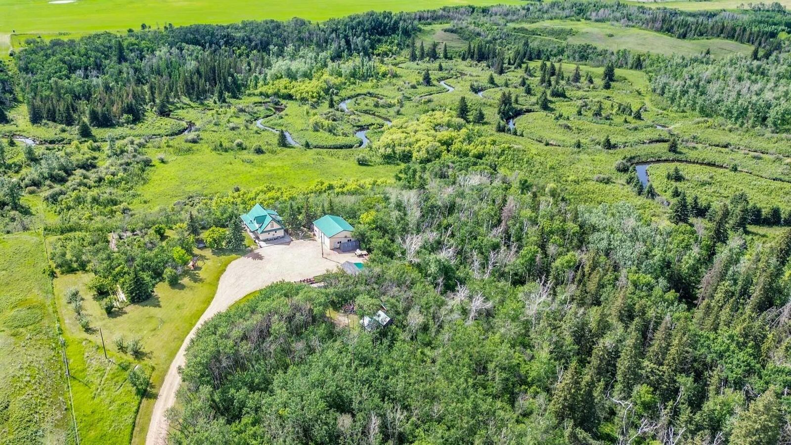 Property Photo: 41102 RR 17-3 AB T0B 1H0