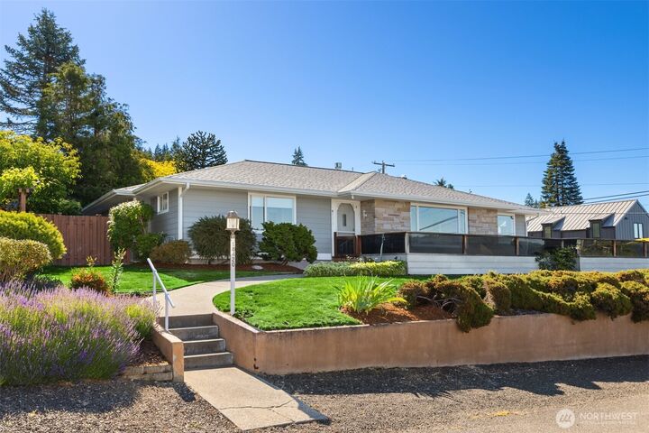 Property Photo:  18420  Torgeson Avenue NE  WA 98370 