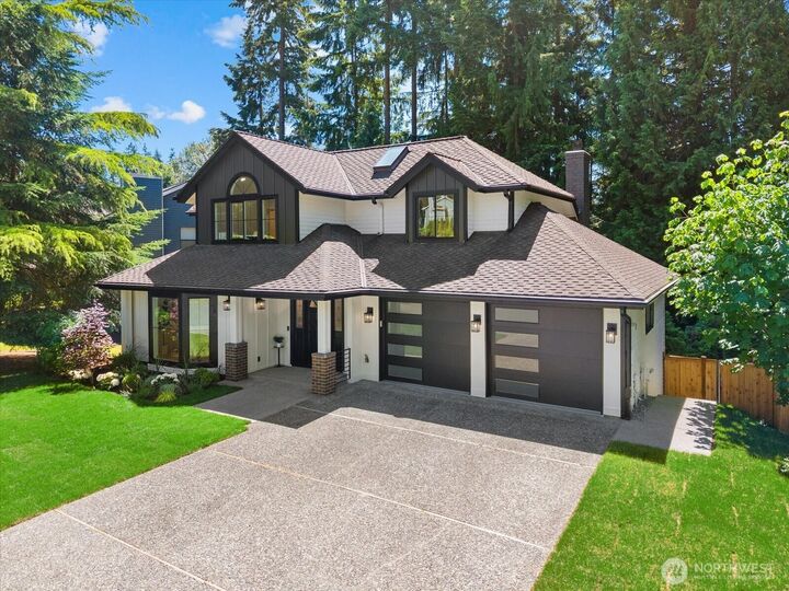 Property Photo: 17621 NE 138th Street WA 98052