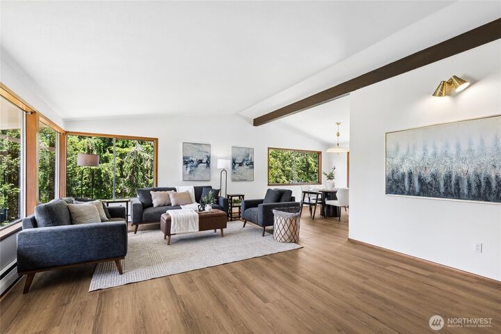 Property Photo: 15724 13th Avenue SW WA 98166