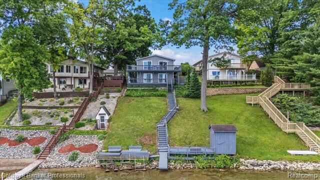 Property Photo:  3782 S Shore Drive  MI 48446 