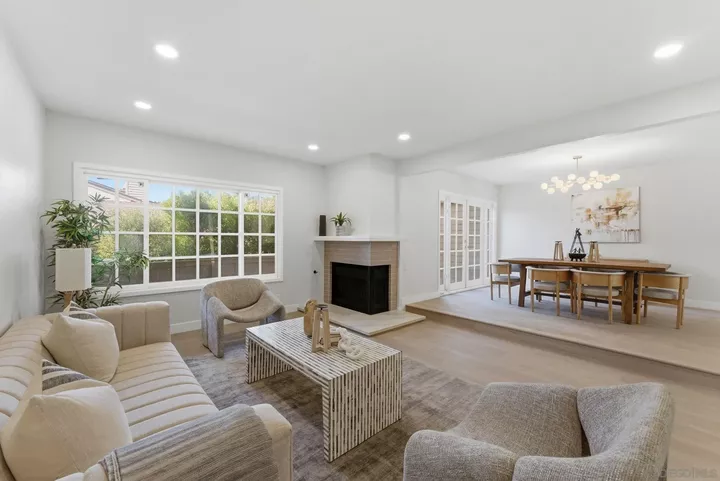Property Photo: 9917 Aviary Dr CA 92131