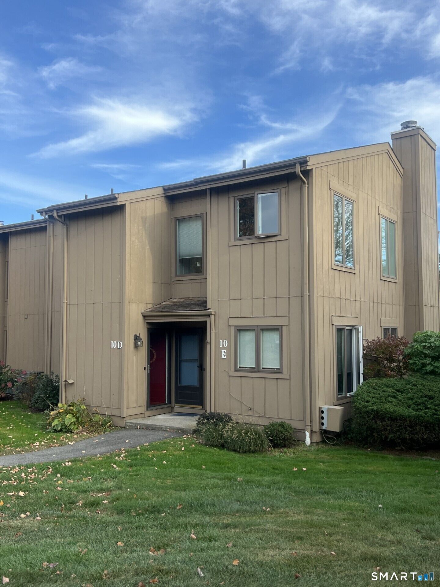 Property Photo:  10 Pilgrim Harbor D  CT 06492 