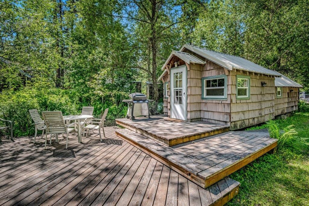 Property Photo: 40 Poirier Rd WA 99156