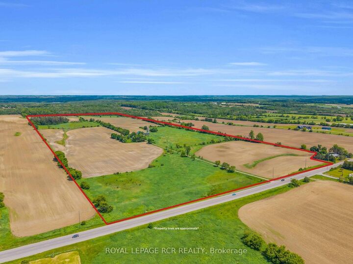 Property Photo: 20893 Woodbine Avenue ON L0G 1R0