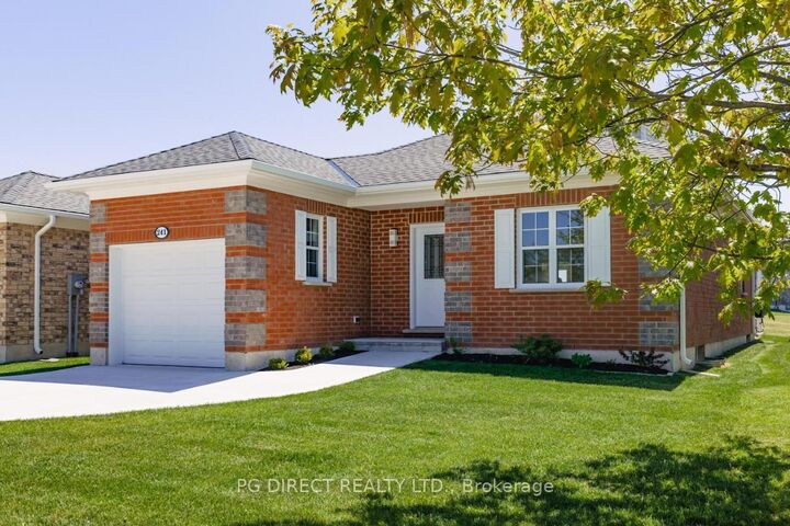 241 Bethune Crescent — photo 1