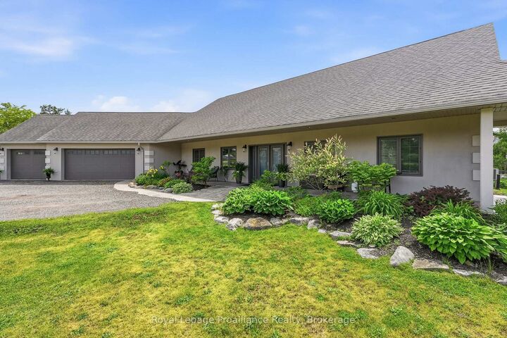 Property Photo: 1646 Harriet Lane ON K0L 1T0