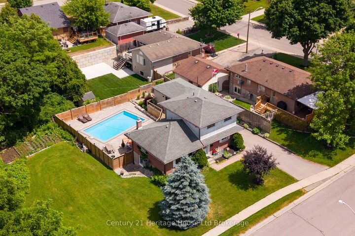 Property Photo:  462 Rivercrest Drive  ON N4S 5W6 