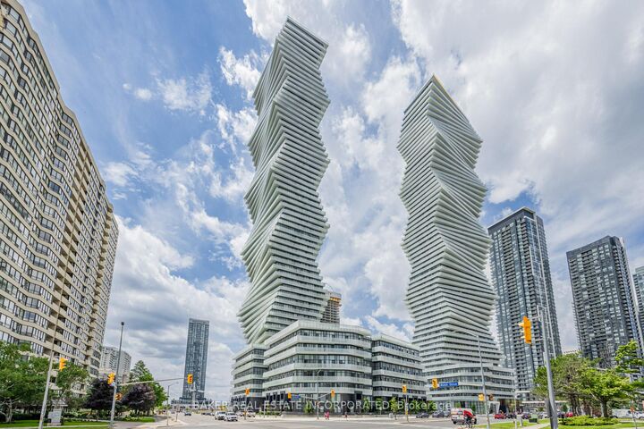 Property Photo: 3883 Quartz Road 205 ON L5B 0M4
