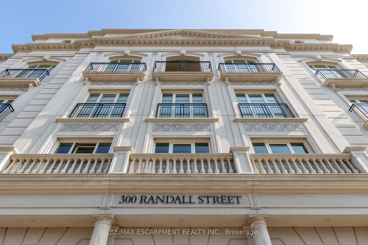 Property Photo: 300 Randall Street Ph1 ON L6J 0G2