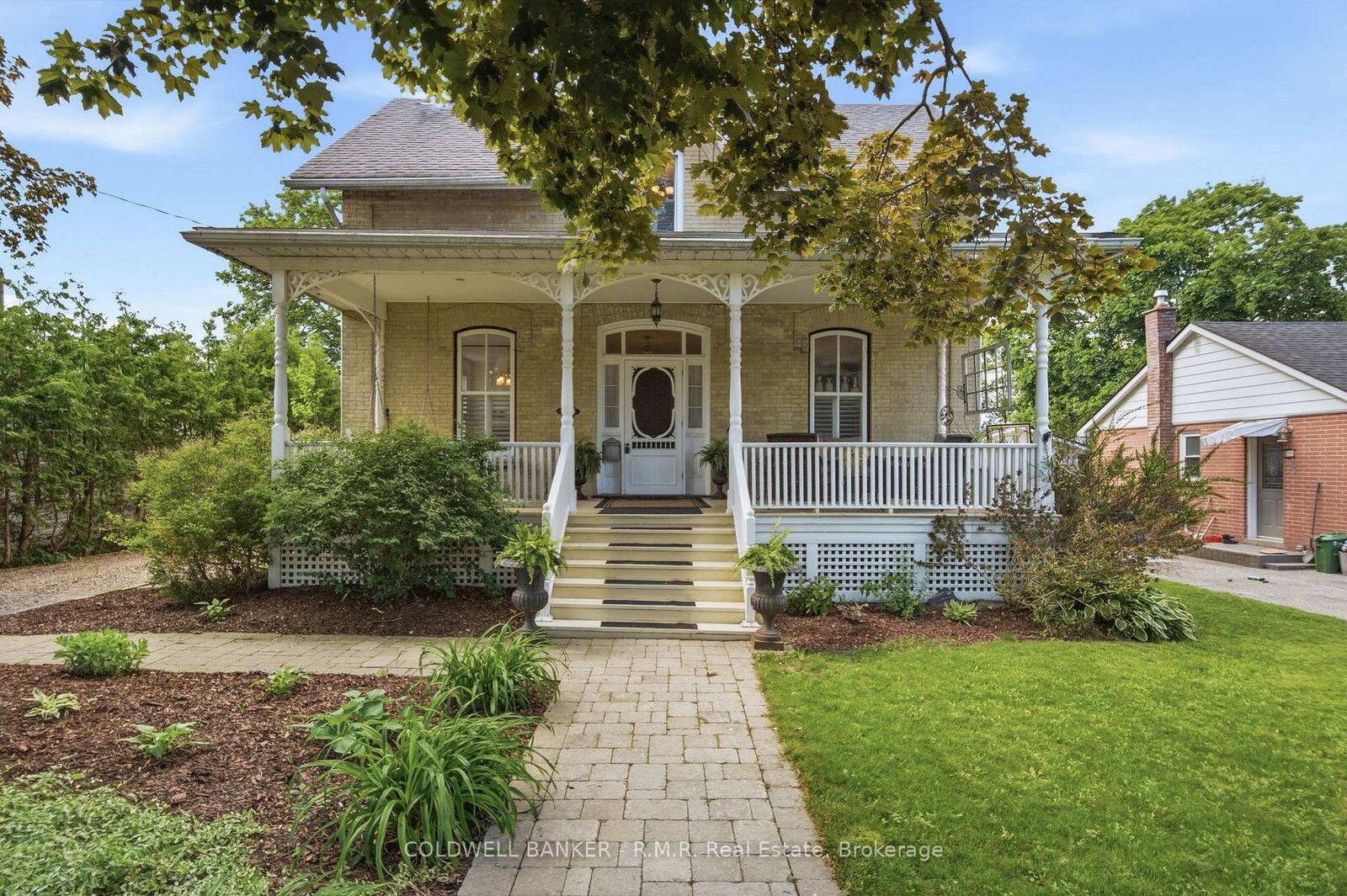 Property Photo:  22 Elgin Street  ON K9V 3W1 