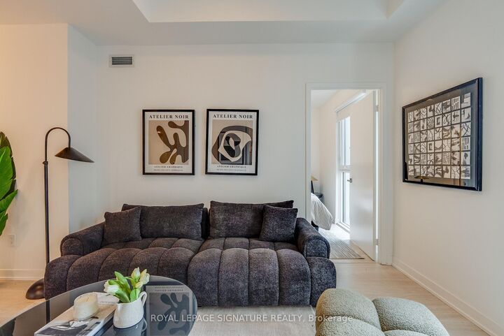 Property Photo: 500 Wilson Avenue 523 ON M3H 0E5