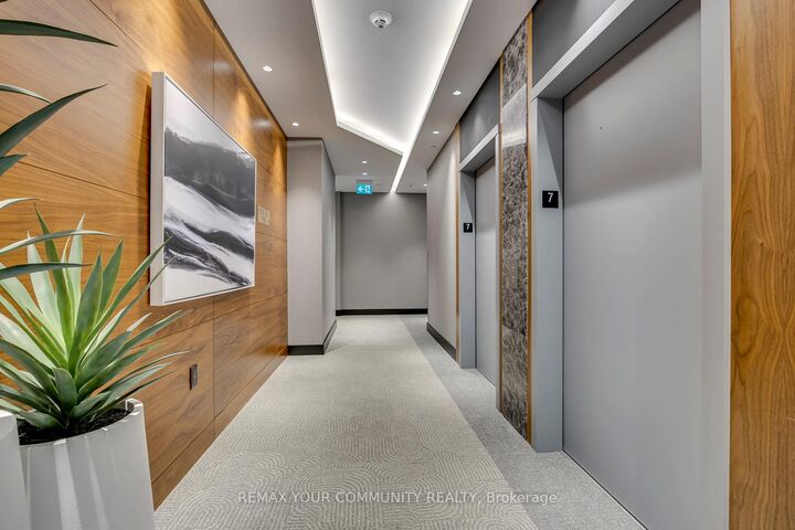 Property Photo: 55 Port Street E 702 ON L5G 4P3