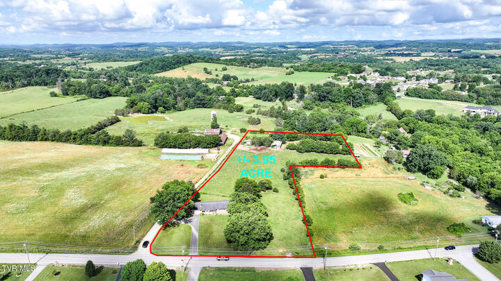 Property Photo:  414 Leesburg Road  TN 37690 