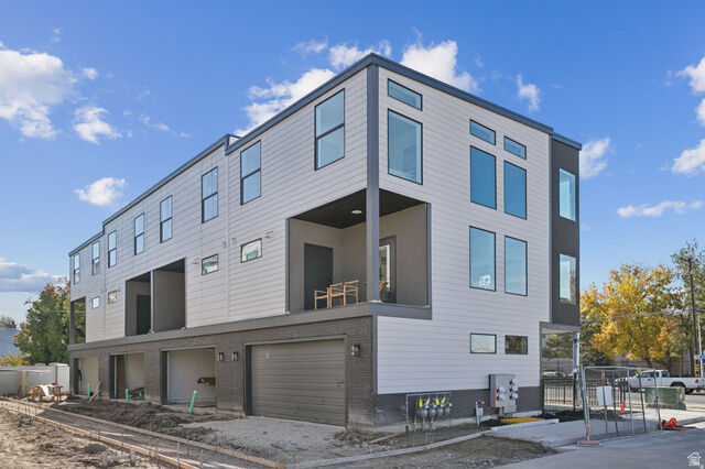 Property Photo: 309 E Jessica View Ln 4 UT 84115