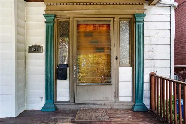Property Photo:  141 N Sprague Ave  PA 15202 
