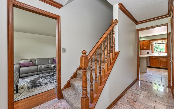Property Photo: 212 Whitehaven Dr PA 15044