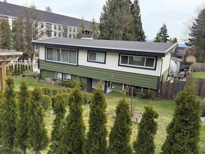 1184 Glenayre Drive — photo 1