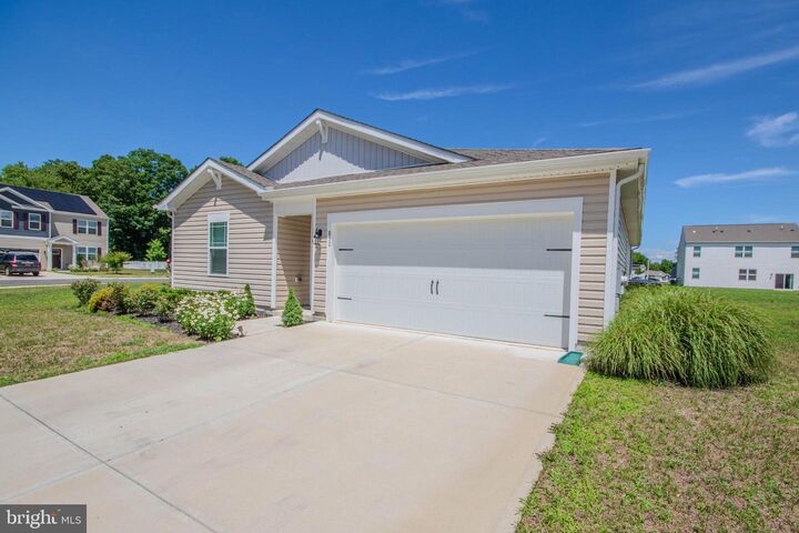Property Photo:  830 Tyne Loop  MD 21801 