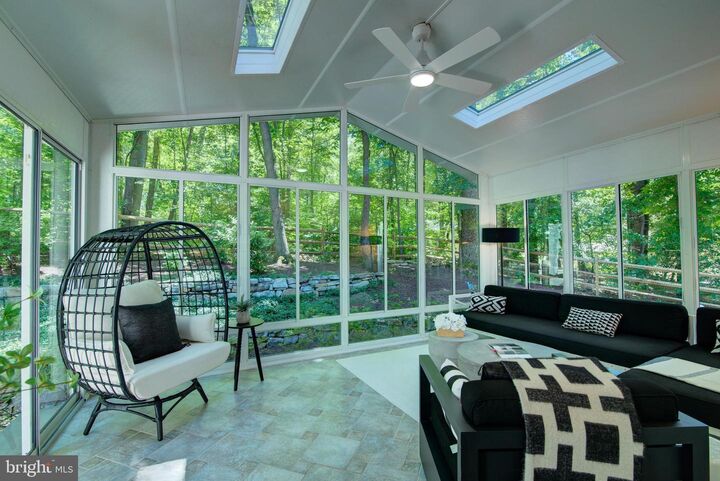 Property Photo: 12029 Lake Newport Road VA 20194