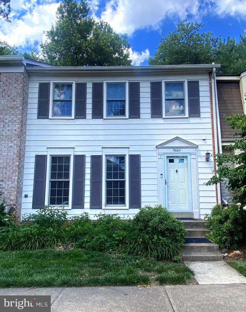 Property Photo:  9664 Masterworks Drive  VA 22181 