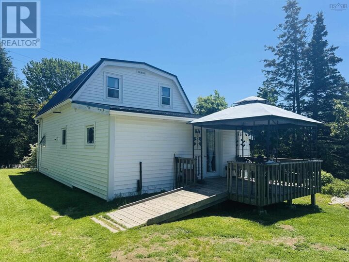 Property Photo: 189 Willow Street NS B0M 1S0
