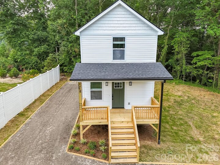 Property Photo: 58 Taft Street NC 28711